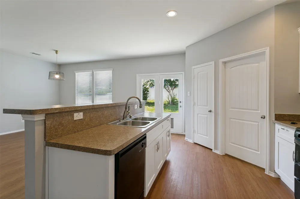 9128 Greene Drive Providence Village, TX 76227