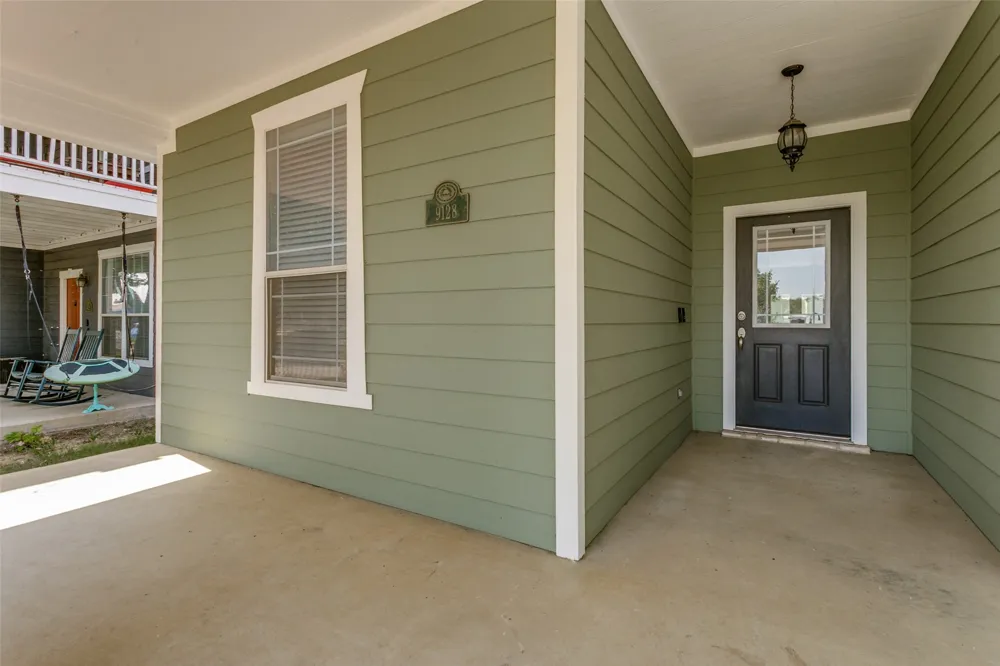 9128 Greene Drive Providence Village, TX 76227