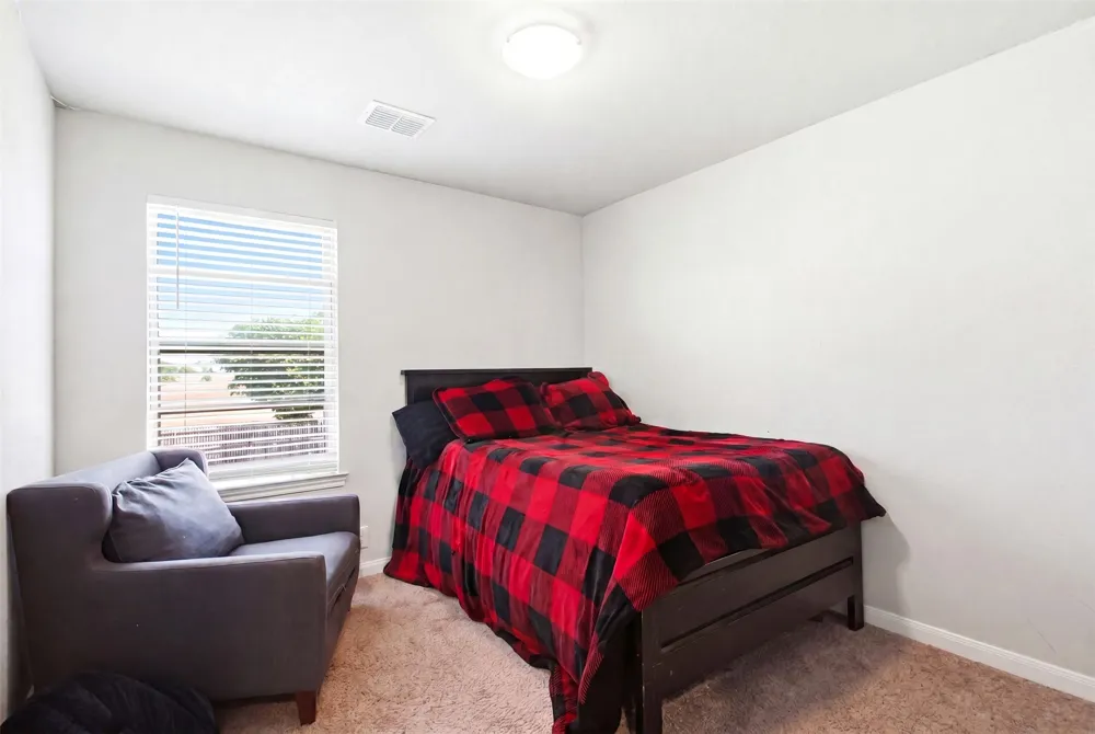 1136 Country Glen Drive Godley, TX 76044