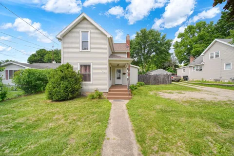 122 W Monroe Street