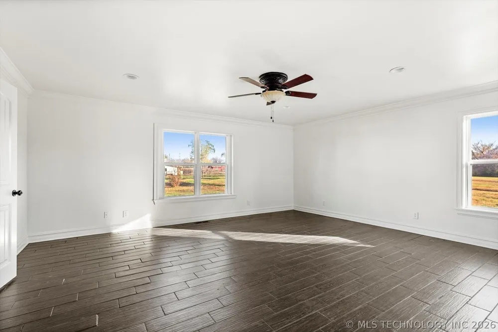 3951 E 86th Street Sperry, OK 74073