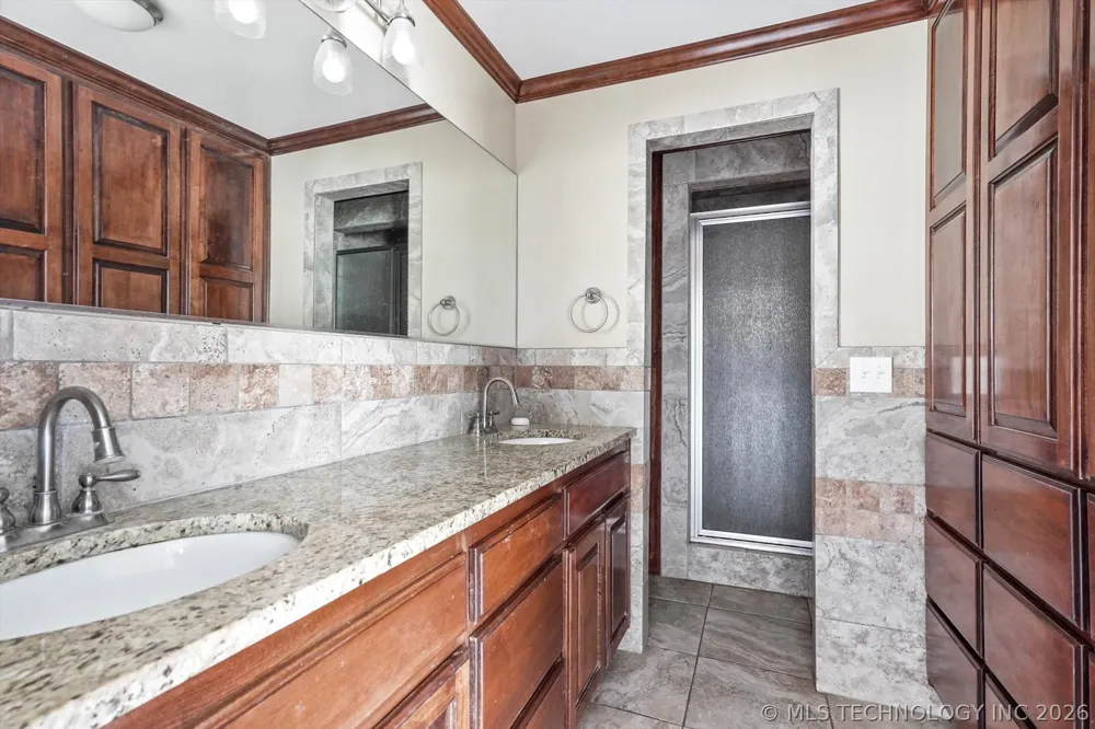 3951 E 86th Street Sperry, OK 74073