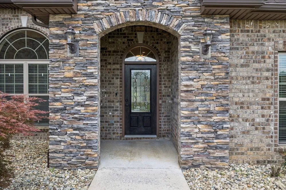 2108 Long Shot Ct Lascassas, TN 37085