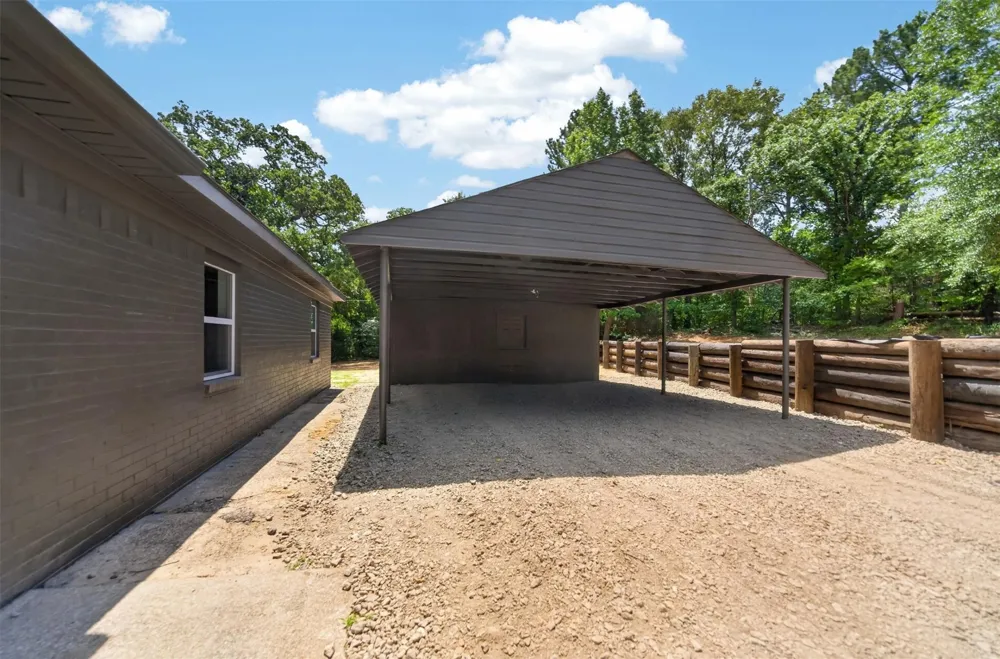 14219 County Road 1252 Tyler, TX 75709