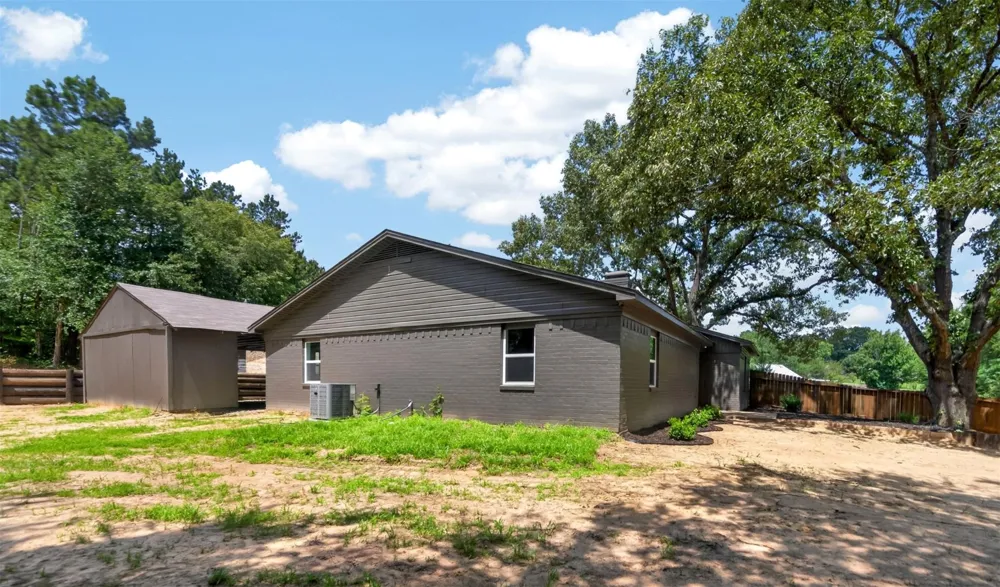 14219 County Road 1252 Tyler, TX 75709