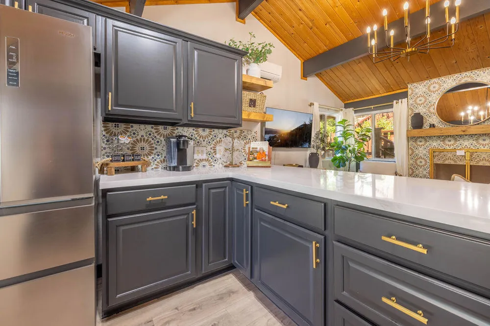 1126 Crags Lane Fawnskin, CA 92333