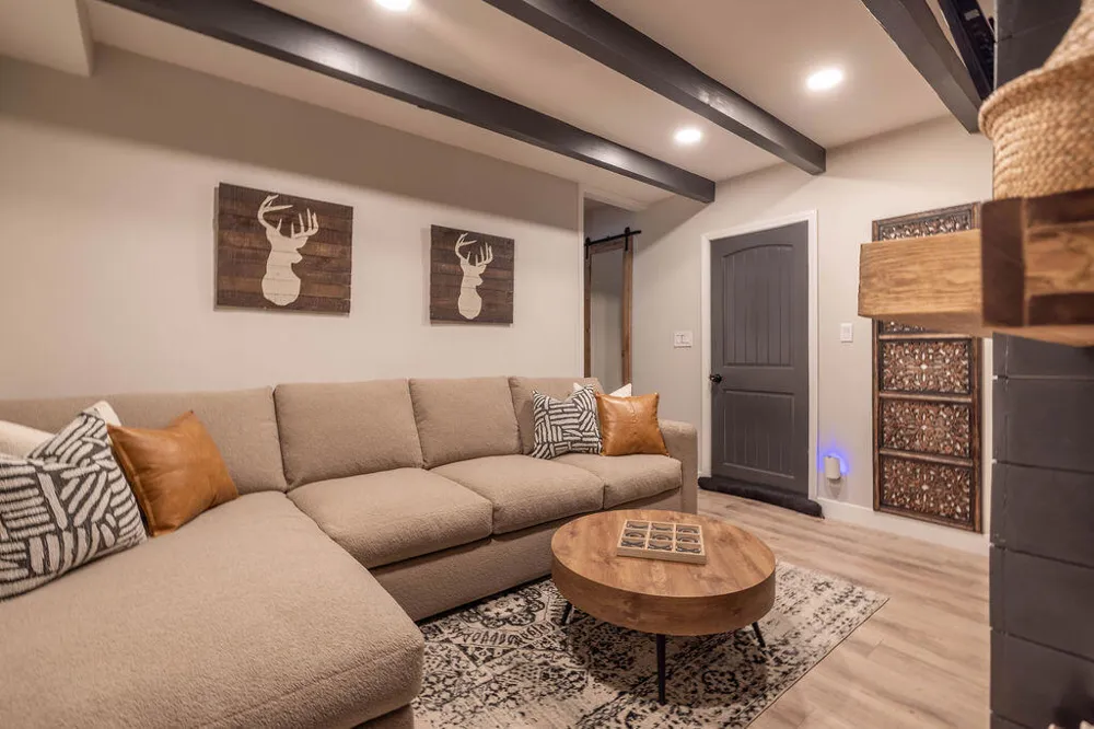 1126 Crags Lane Fawnskin, CA 92333