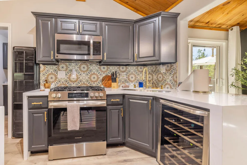 1126 Crags Lane Fawnskin, CA 92333