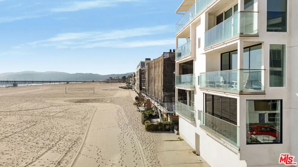 1 Jib Street #101 Marina del Rey, CA 90292