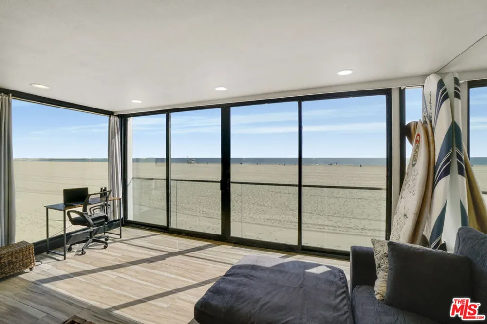 1 Jib Street #101 Marina del Rey, CA 90292