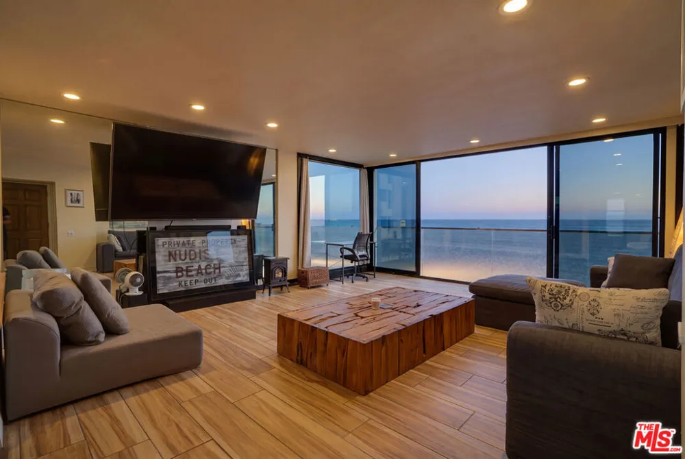 1 Jib Street #101 Marina del Rey, CA 90292
