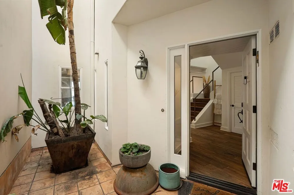 6422 Lunita Road Malibu, CA 90265