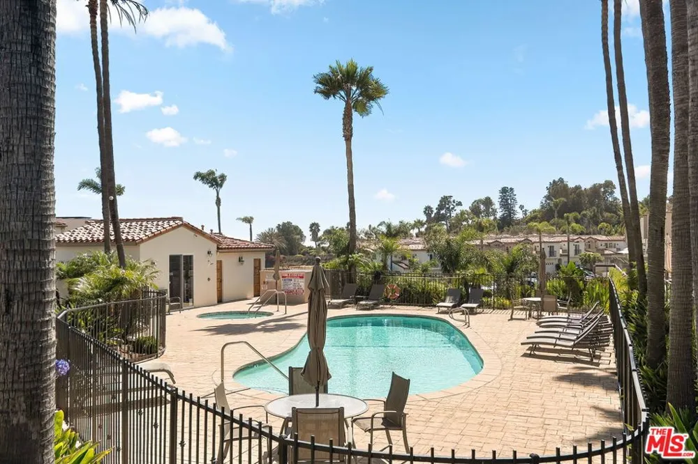 6422 Lunita Road Malibu, CA 90265