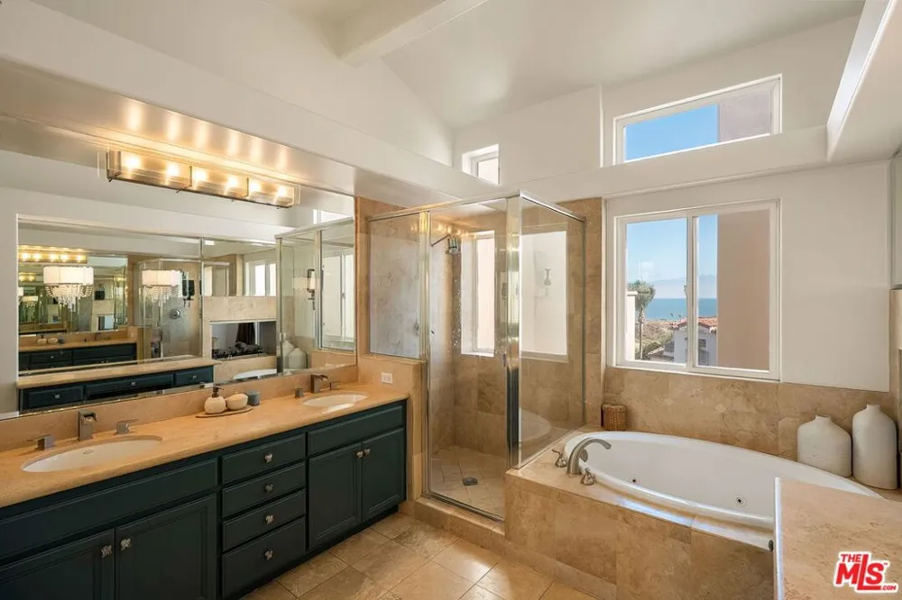 6422 Lunita Road Malibu, CA 90265