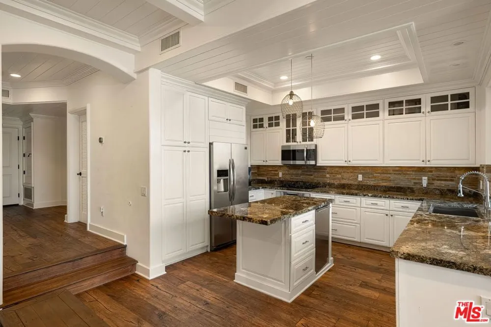6422 Lunita Road Malibu, CA 90265