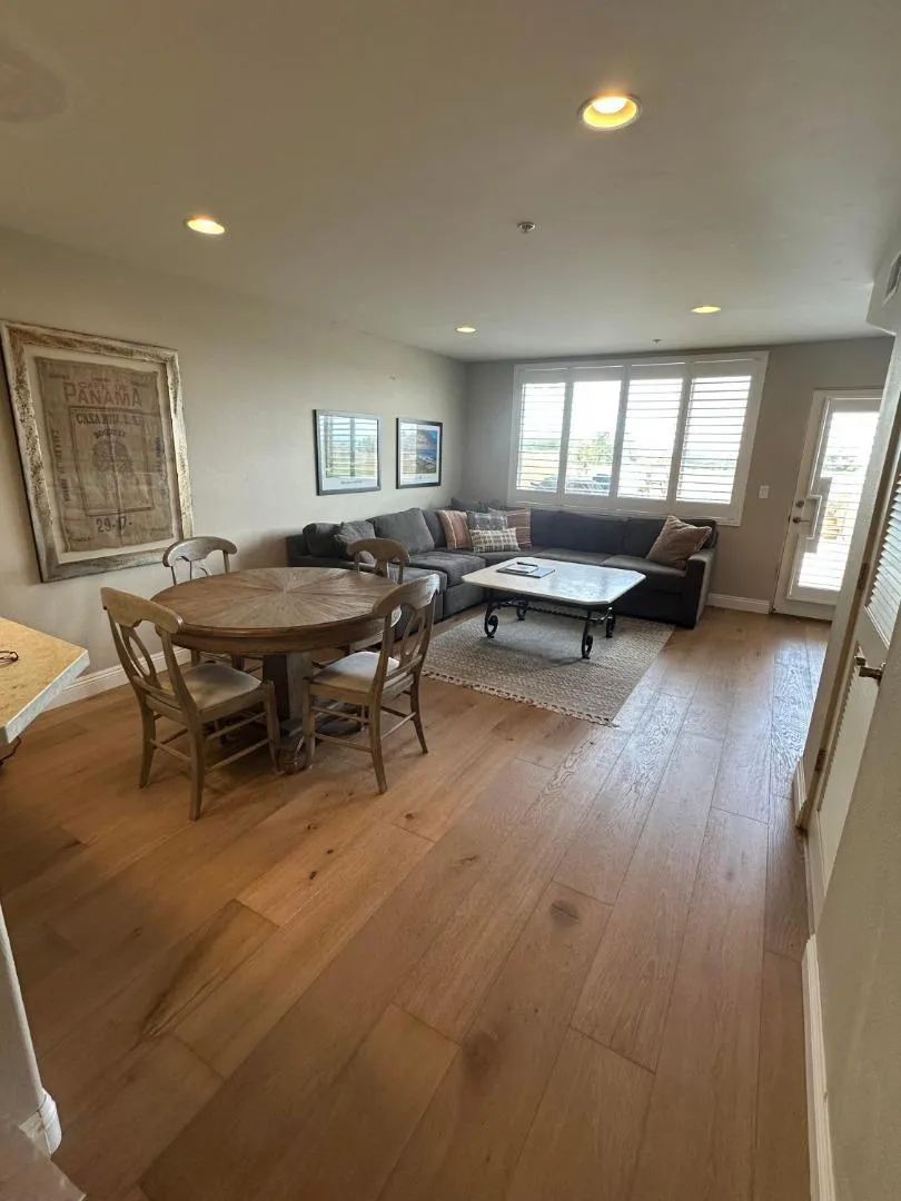170 Mar Vista Drive Monterey, CA 93940