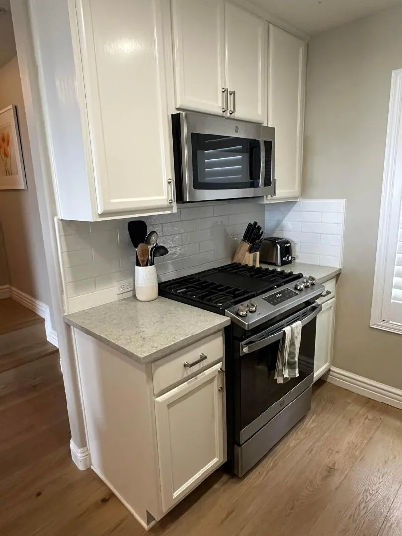 170 Mar Vista Drive Monterey, CA 93940