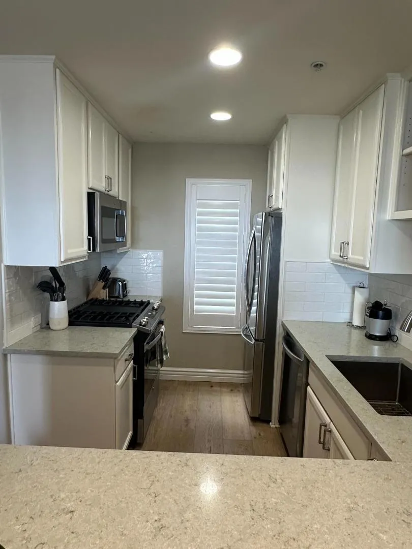170 Mar Vista Drive Monterey, CA 93940