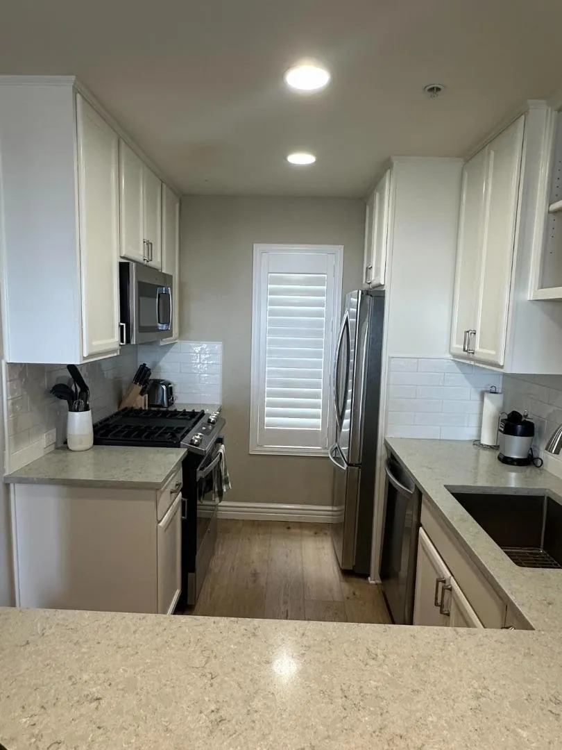 170 Mar Vista Drive Monterey, CA 93940