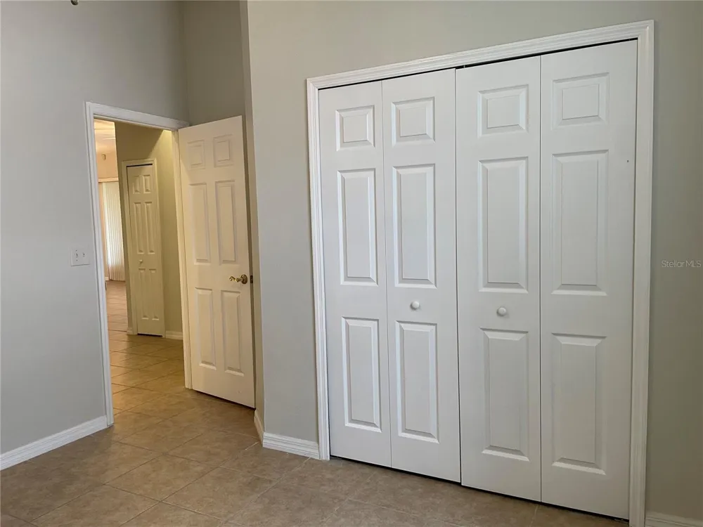 6813 WINSLOW STREET Sarasota, FL 34243