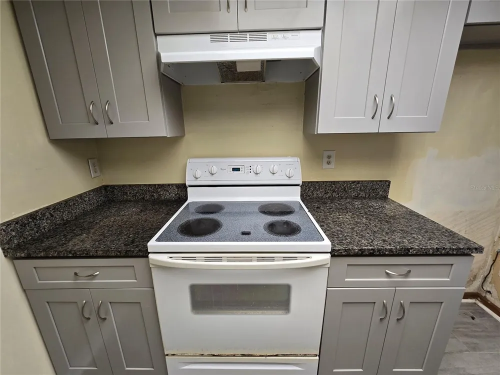 842 SW 55TH TERRACE Gainesville, FL 32607