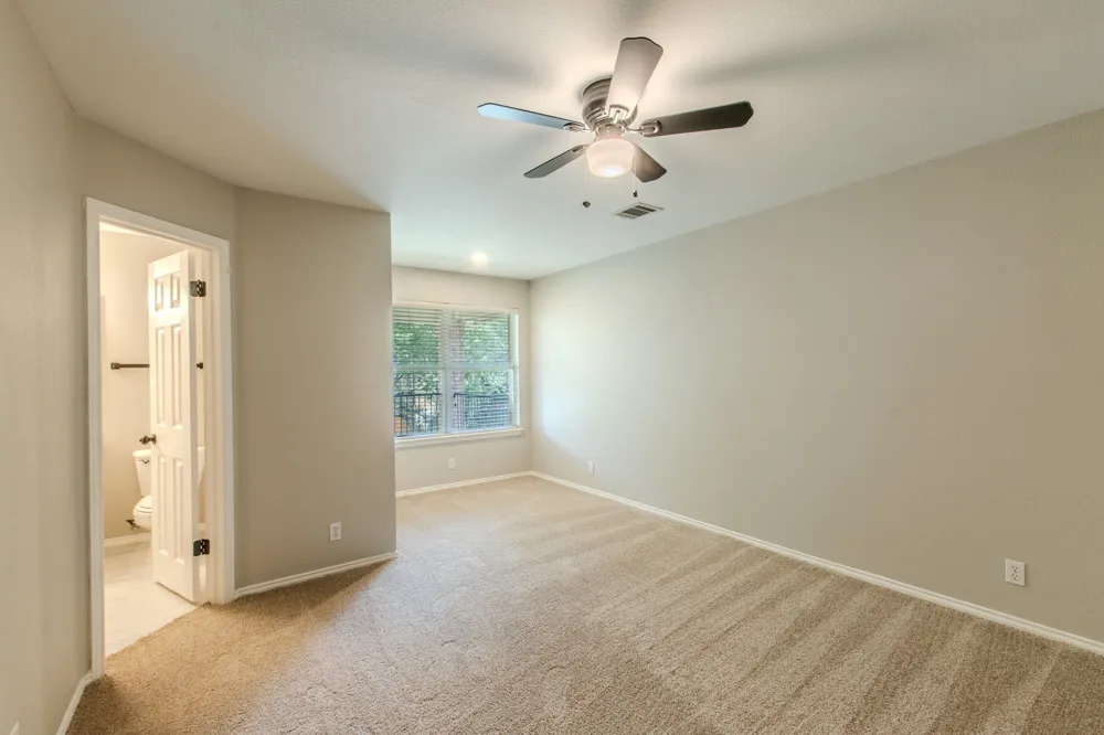 3988 Lord Byron Circle Round Rock, TX 78664