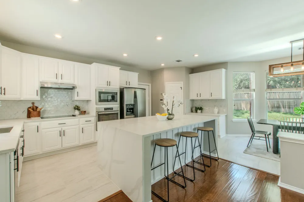 3988 Lord Byron Circle Round Rock, TX 78664