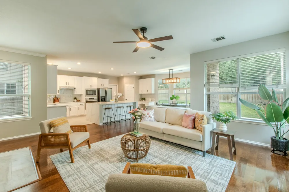 3988 Lord Byron Circle Round Rock, TX 78664