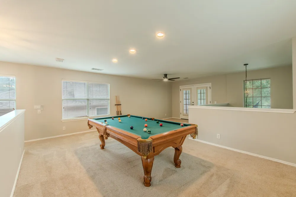 3988 Lord Byron Circle Round Rock, TX 78664