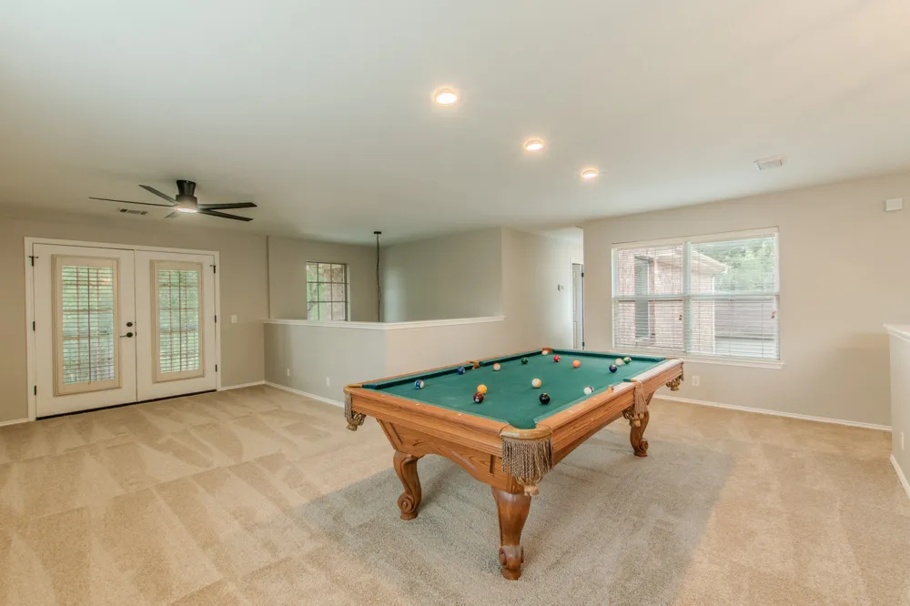 3988 Lord Byron Circle Round Rock, TX 78664