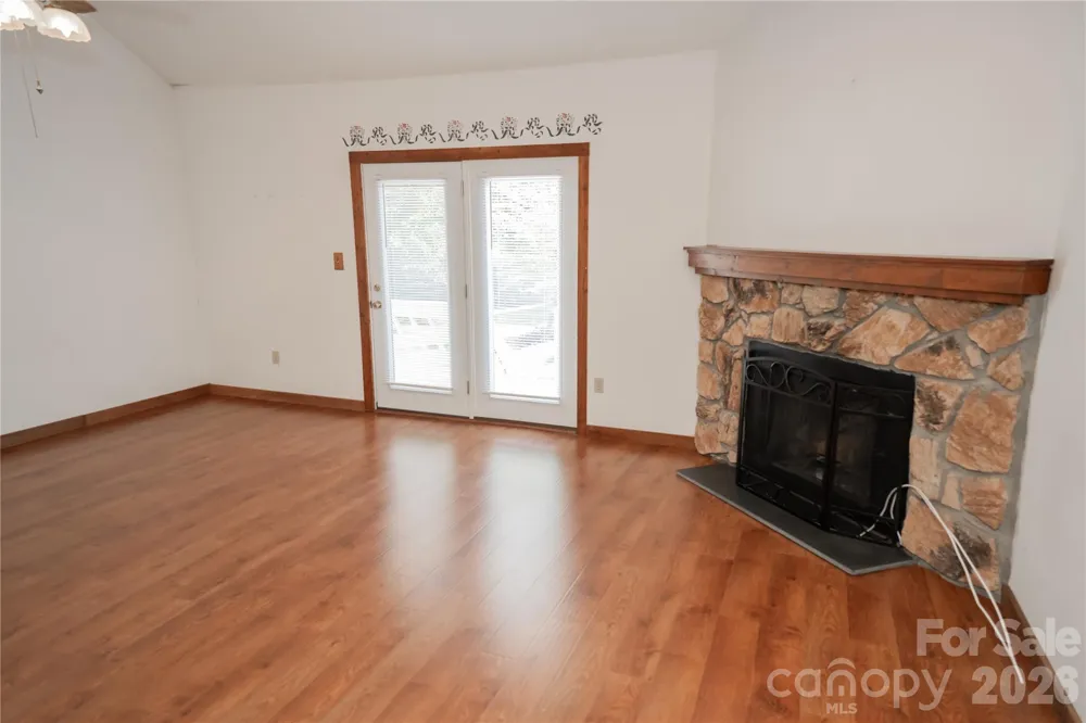100 Willow Run Drive #17 Gastonia, NC 28056