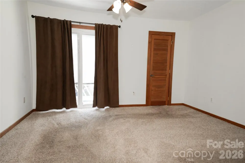 100 Willow Run Drive #17 Gastonia, NC 28056