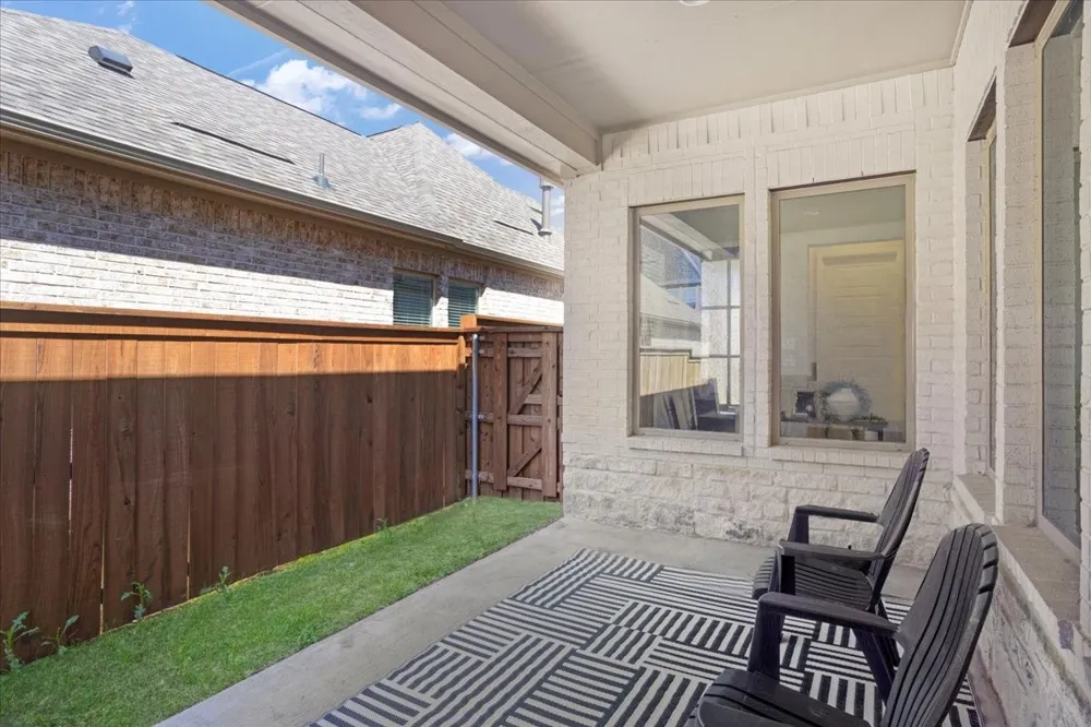 1709 Victoria Place Celina, TX 75009