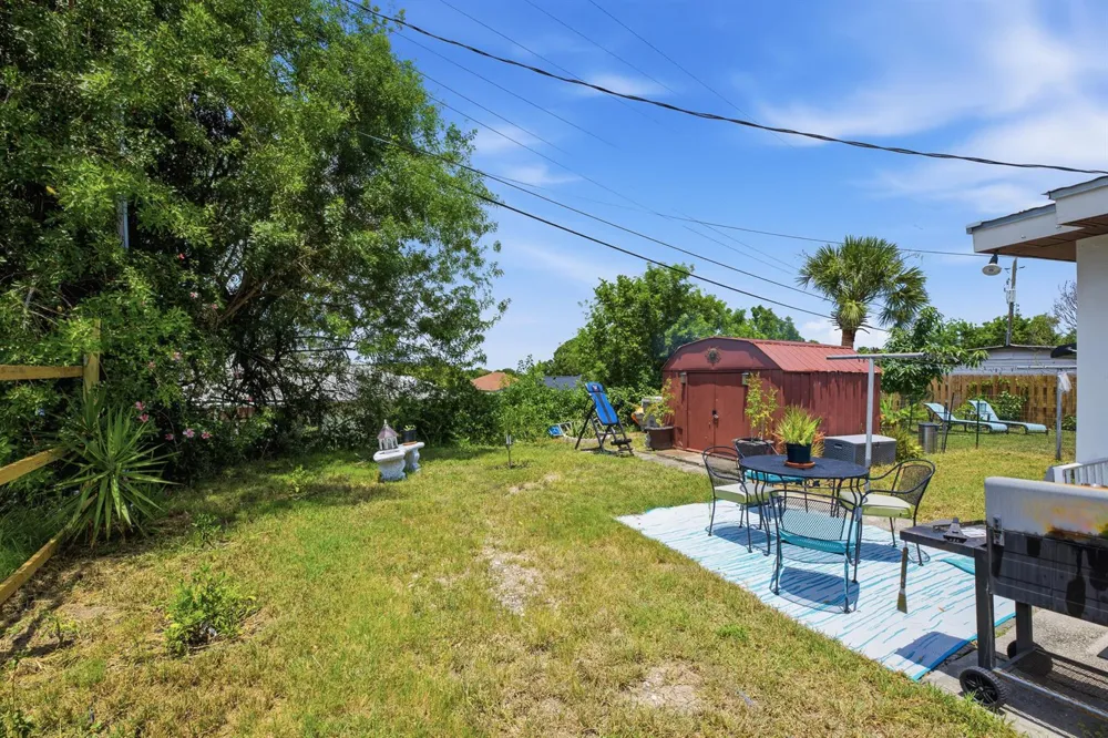54 20th Lane SW Vero Beach, FL 32962