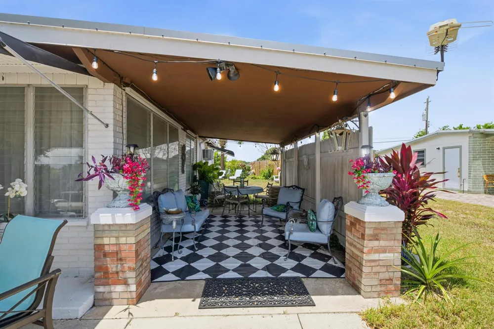 54 20th Lane SW Vero Beach, FL 32962