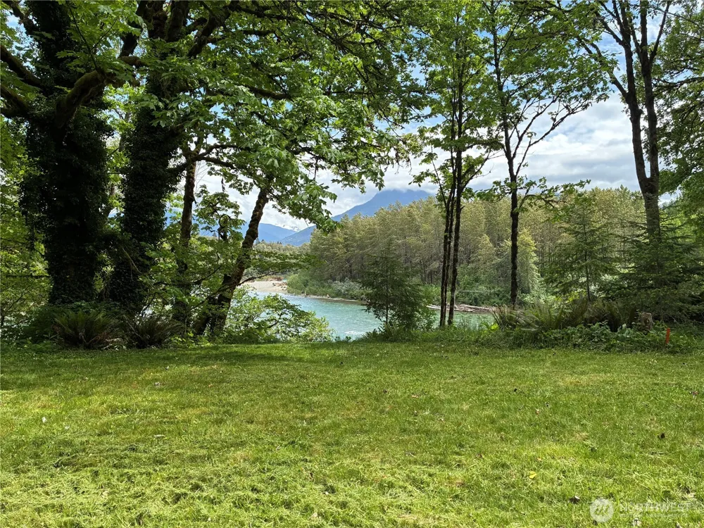 10909 State Route 530 Rockport, WA 98283