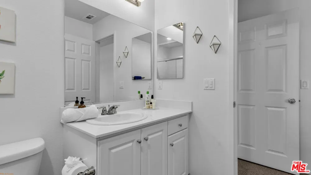 26963 Avenida Quintana Cathedral City, CA 92234