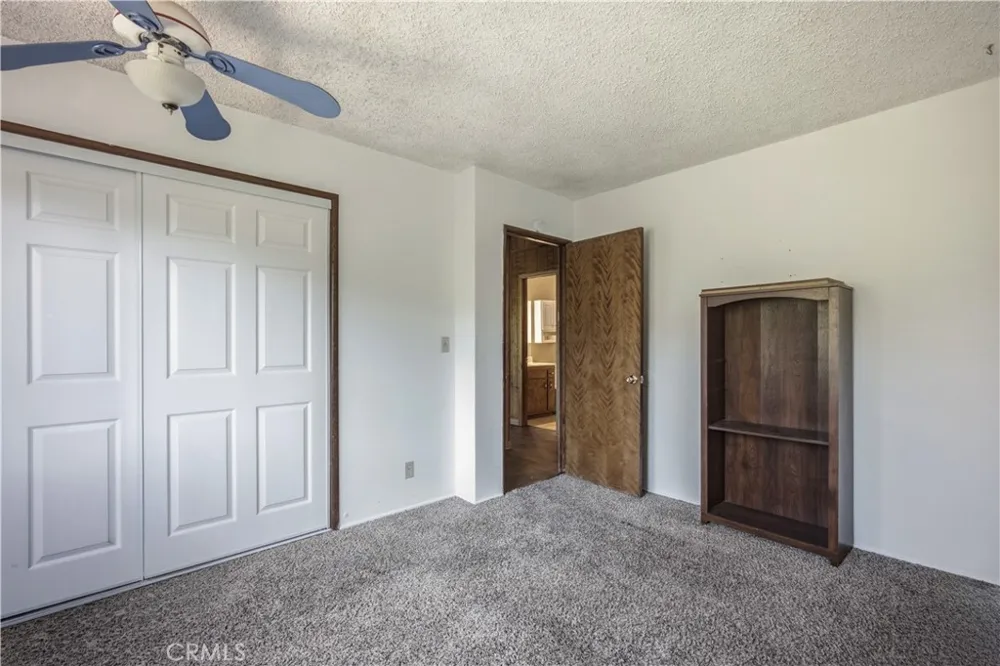 23771 Zuger Dr Crestline, CA 92325