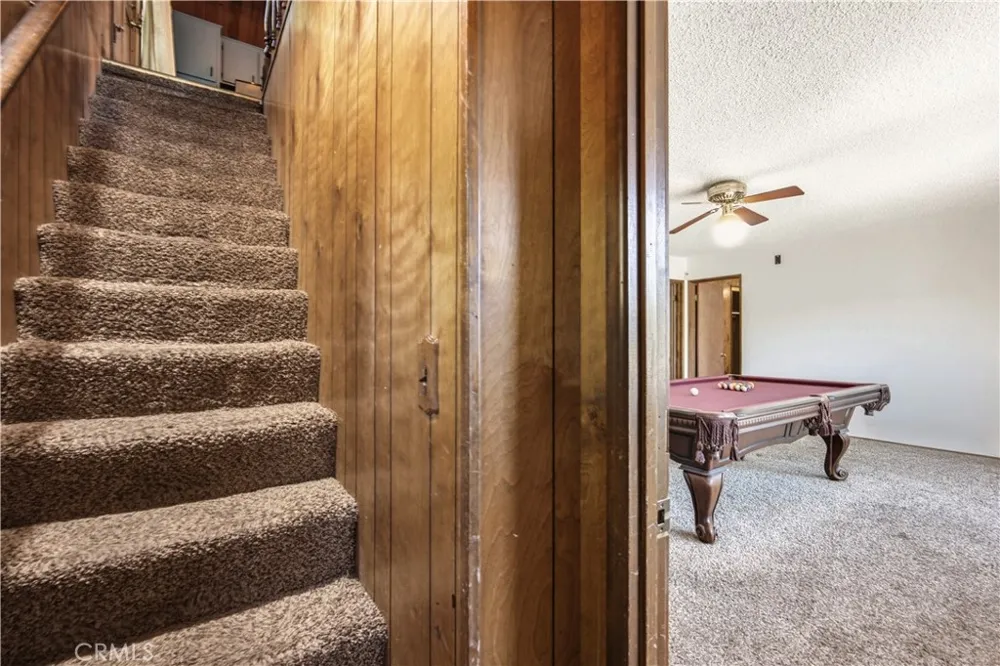 23771 Zuger Dr Crestline, CA 92325