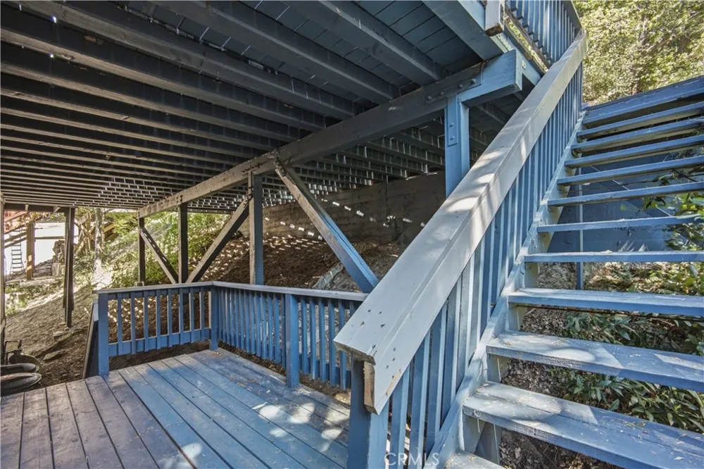 23771 Zuger Dr Crestline, CA 92325