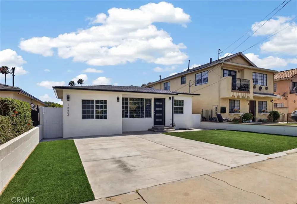 1223 W 23rd San Pedro, CA 90731