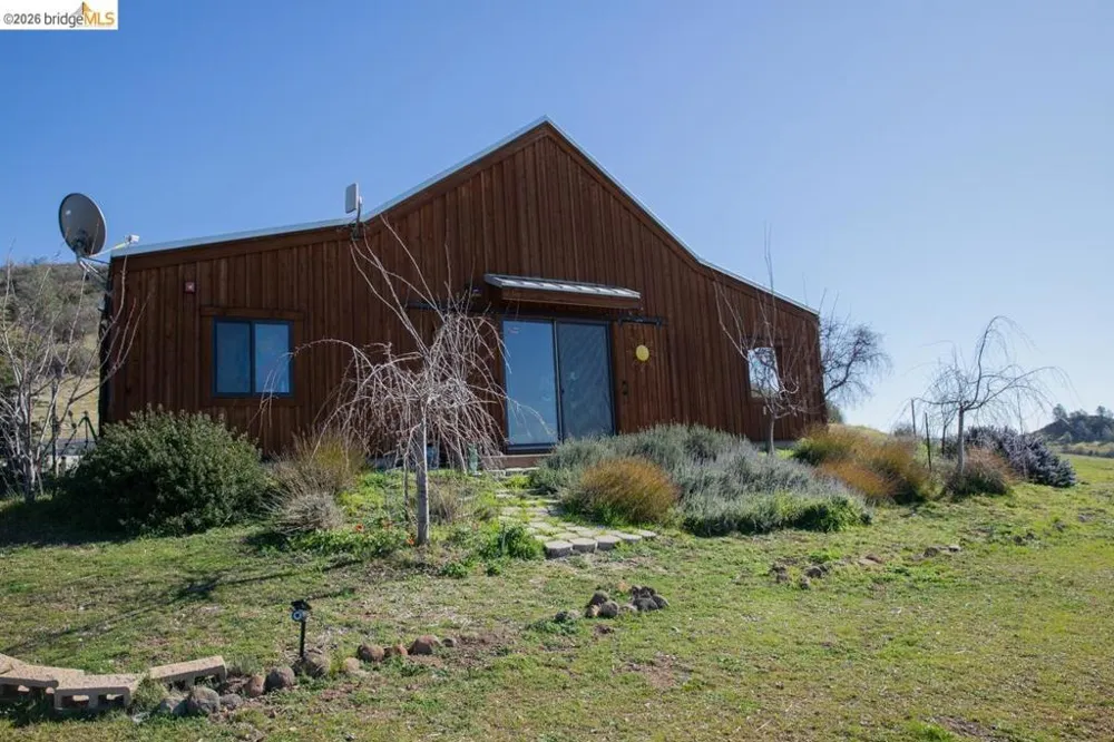 6899 Eagleview Dr. Mountain Ranch, CA 95246