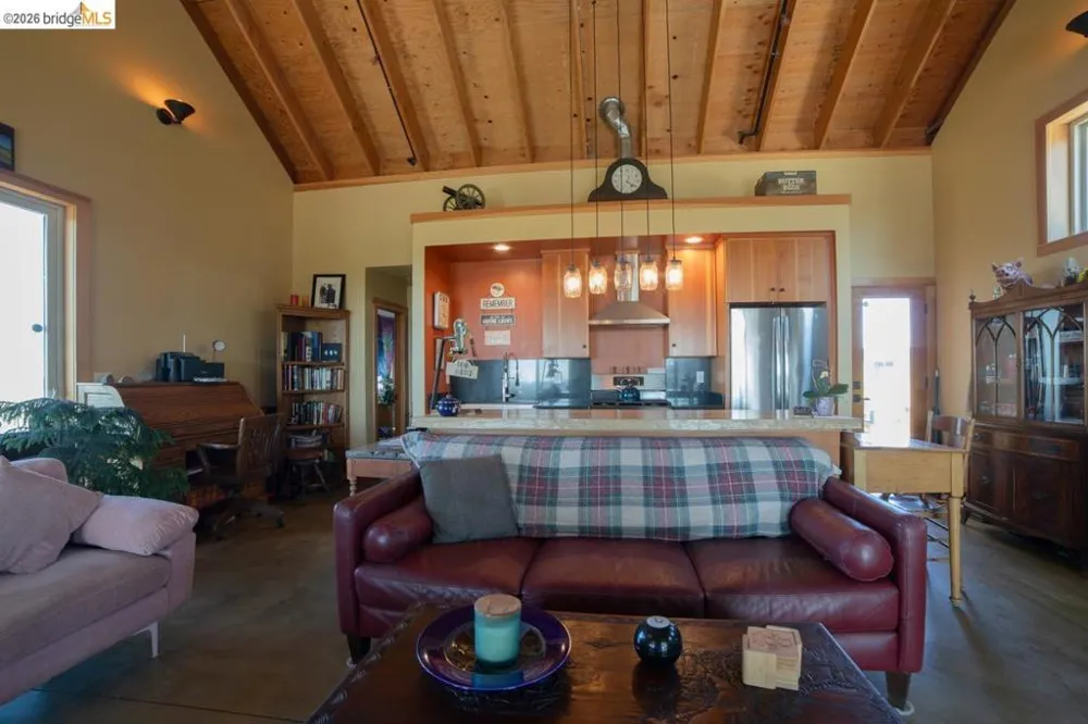 6899 Eagleview Dr. Mountain Ranch, CA 95246