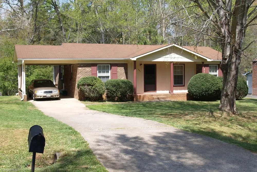1447 Vestal Road Rural Hall, NC 27045