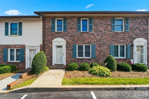 1330 5th Street NE #83