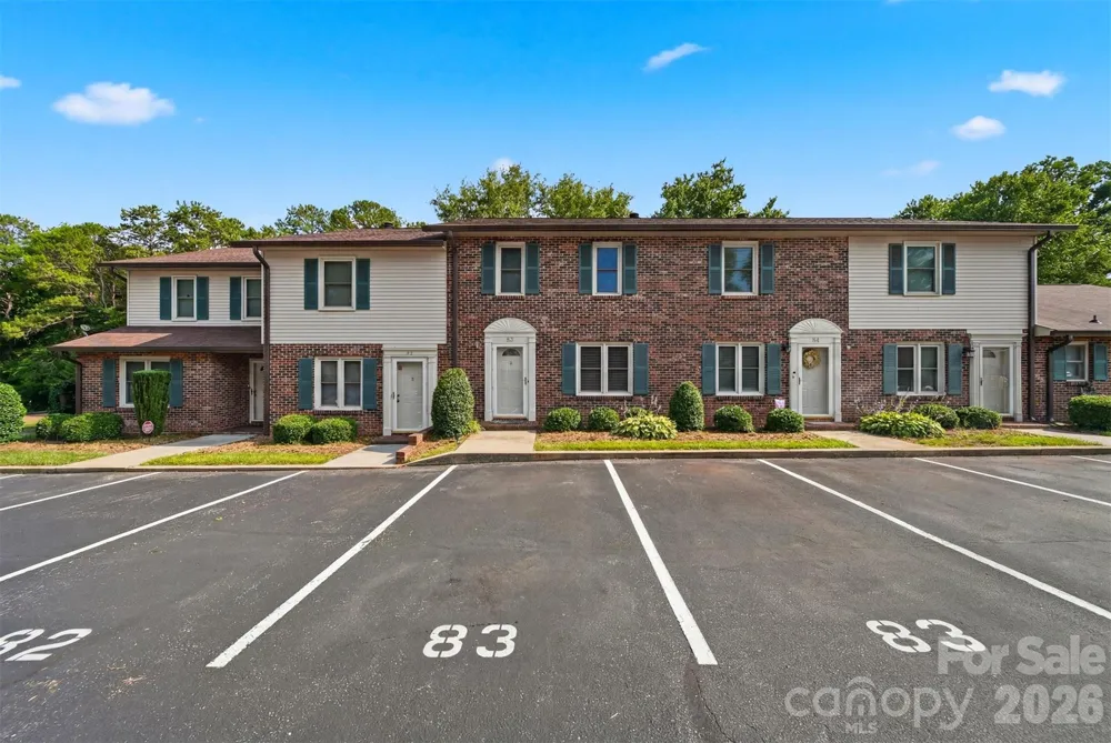 1330 5th Street NE #83 Hickory, NC 28601