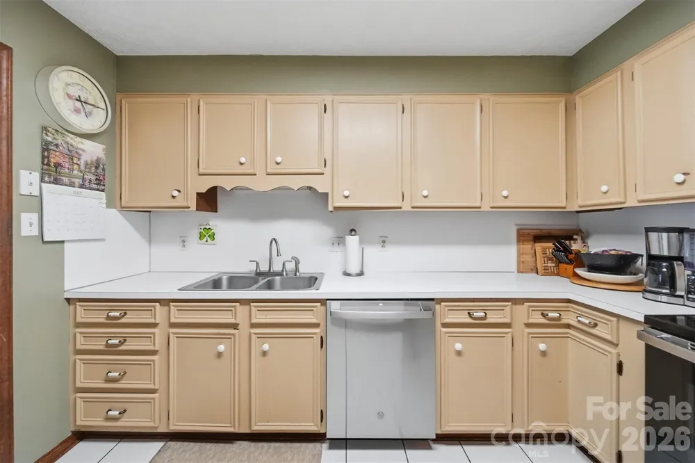 1330 5th Street NE #83 Hickory, NC 28601