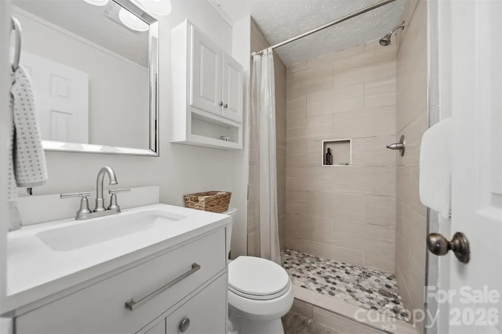 1330 5th Street NE #83 Hickory, NC 28601