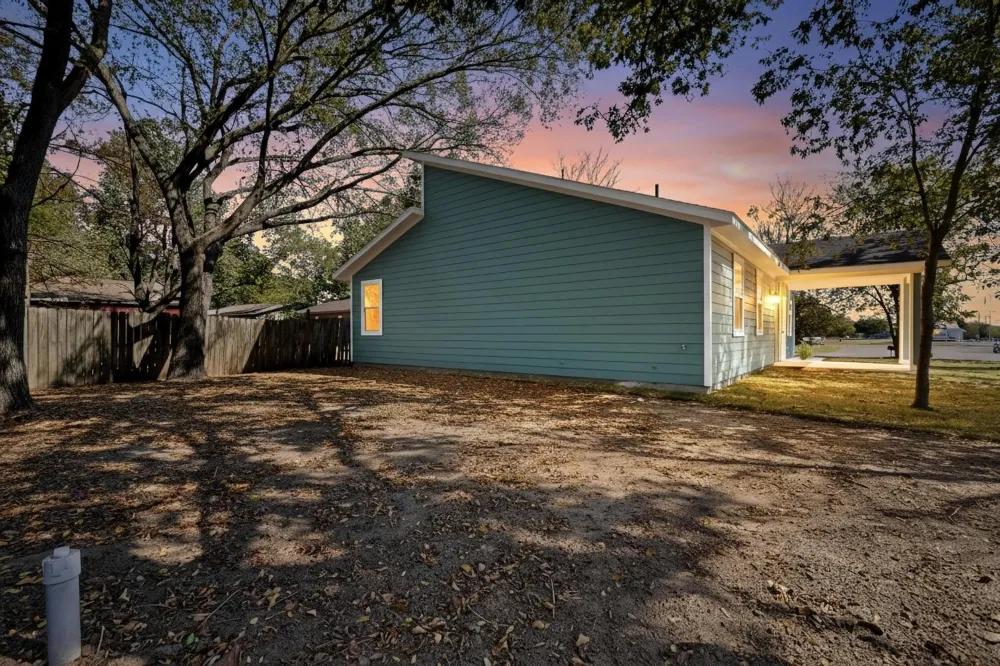 745 W Marshall Cooper, TX 75432