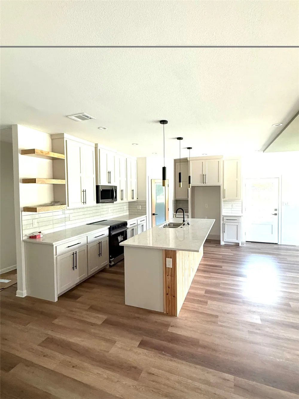 745 W Marshall Cooper, TX 75432